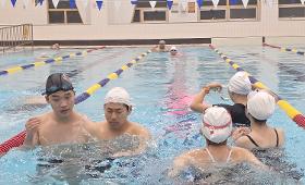 갤러리 이미지10월 청소년수영교실 강습
