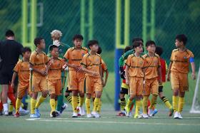 갤러리 이미지 경남 초등 주말리그 1위, 마산합성풋볼클럽 6라운드 11-1 승리로 4승 2무 무패 행진