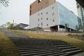 갤러리 이미지마포365구민센터 – 한강 연결 계단 조성 공사