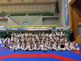 갤러리 이미지제1회 나주스포츠클럽&아이조은태권도 시범경연대회