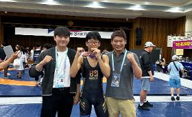 갤러리 이미지 🥇[태백의 자랑] 전 경기 무실점! 결승전 51초 컷! 황지중 김성훈, 전국소년체전 레슬링 압도적 금메달 쾌거! 🔥
